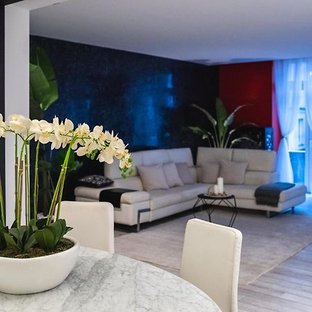 V Apartments Беллінцона Екстер'єр фото