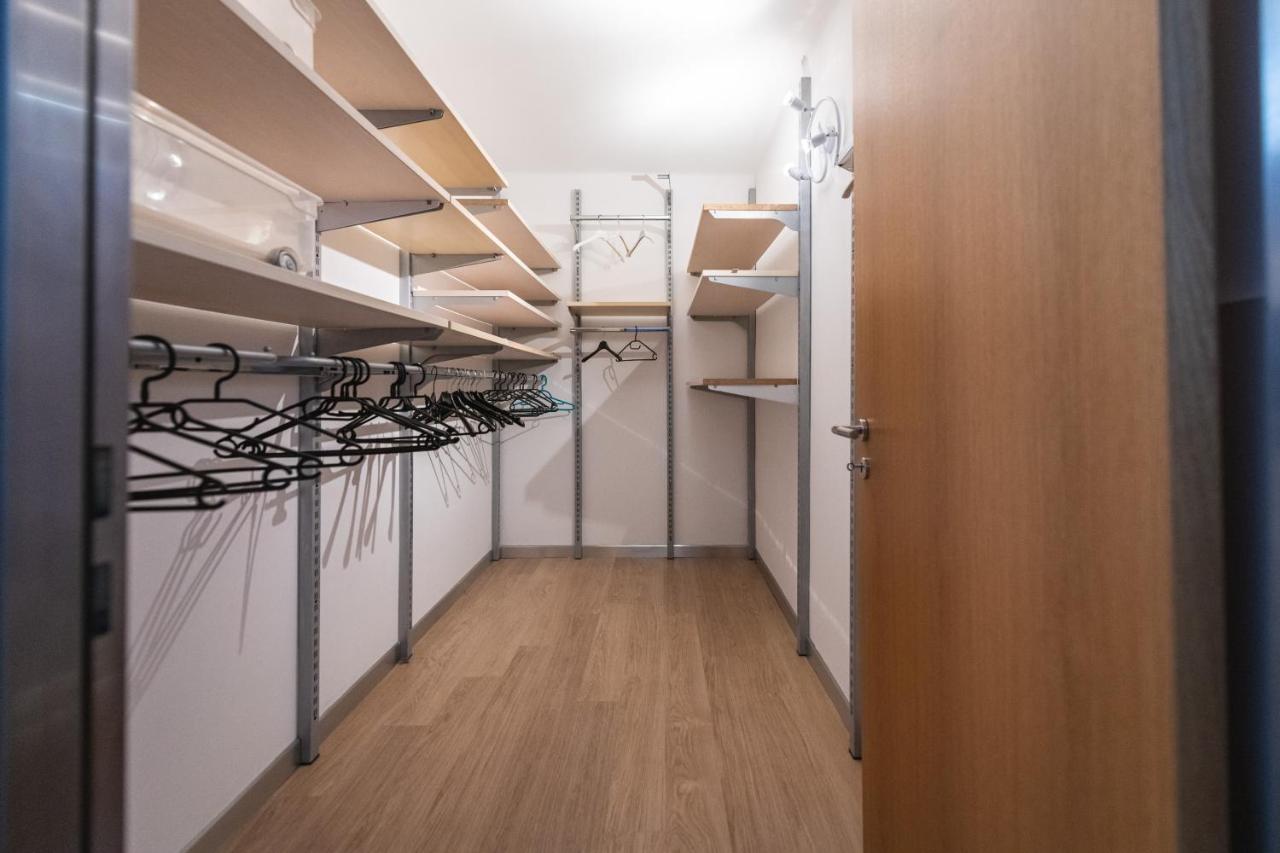 V Apartments Беллінцона Екстер'єр фото